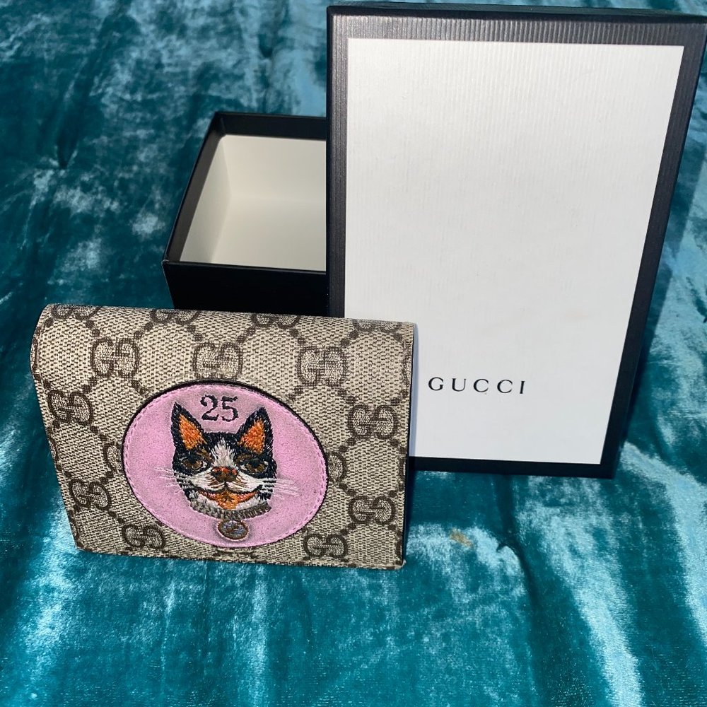 Gucci wallet
